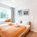 Prora - Ferienwohnung mit Meerblick, großem Wohnbereich und Waschmaschine - Seeadler *