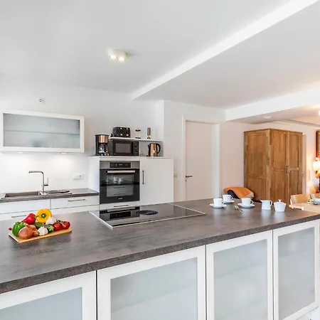 Apartmán Prora - Ferienwohnung Mit Meerblick, Grossem Wohnbereich Und Waschmaschine - Seeadler *