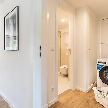 Apartmán Prora - Ferienwohnung Mit Meerblick, Grossem Wohnbereich Und Waschmaschine - Seeadler